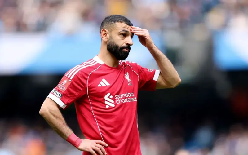 بالفيديو| أبو تريكة يكشف مفاجأة بشأن رحيل صلاح.. ويستشهد بكلوب